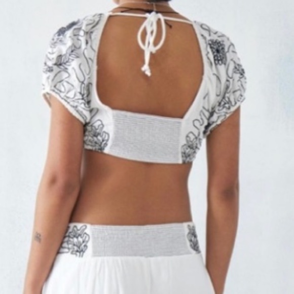 Free People Lotus embroidered White Floral  Off-Shoulder Top,Large - Picture 4 of 7